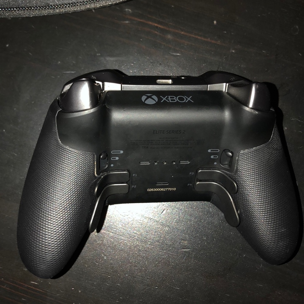 Xbox Series 2 Elite Controller - Picture 5 of 6